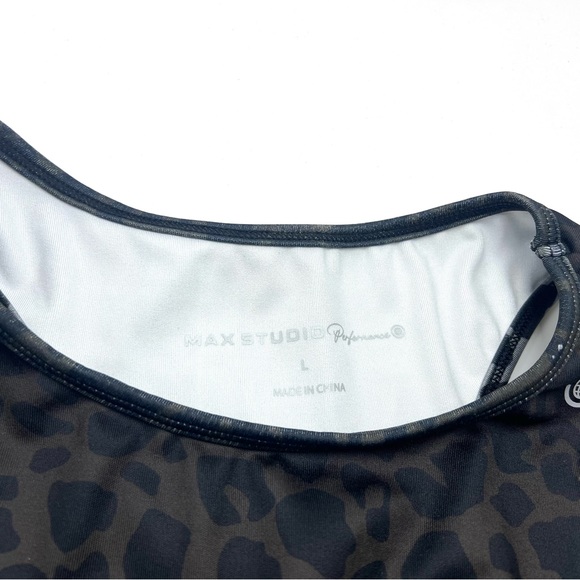 Max Studio Performance Animal Print Sport bra sz L - Picture 6 of 6
